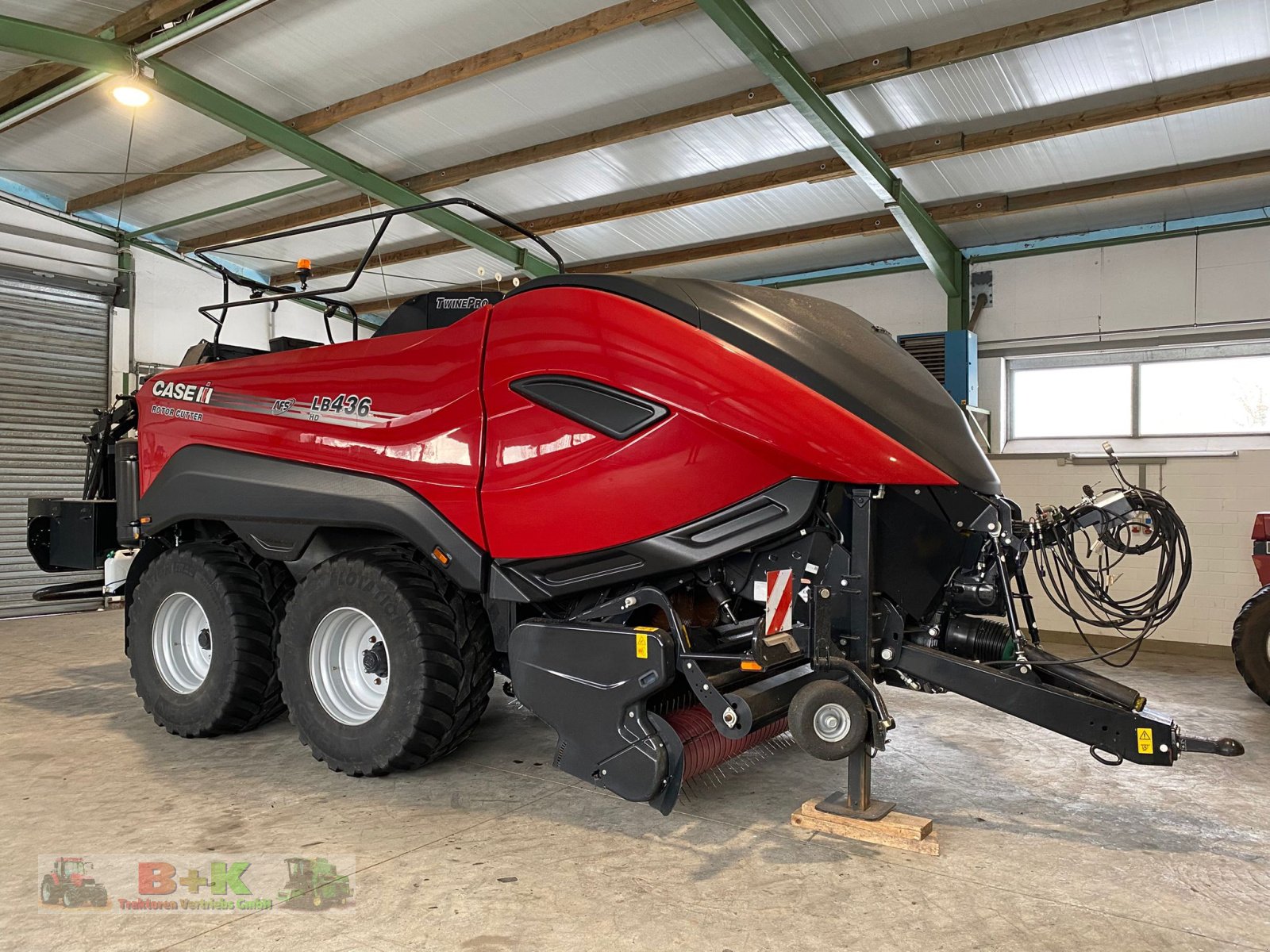 Großpackenpresse van het type New Holland BB1290 HD = CASE IH LB436 HD 2038 Ballen 57 Messer, Gebrauchtmaschine in Kettenkamp (Foto 4)