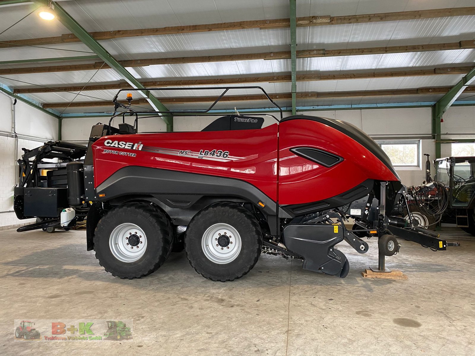 Großpackenpresse van het type New Holland BB1290 HD = CASE IH LB436 HD 2038 Ballen 57 Messer, Gebrauchtmaschine in Kettenkamp (Foto 5)