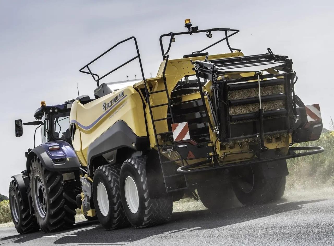 Großpackenpresse des Typs New Holland BB1290 HD RC, Gebrauchtmaschine in Hadsten (Bild 2)