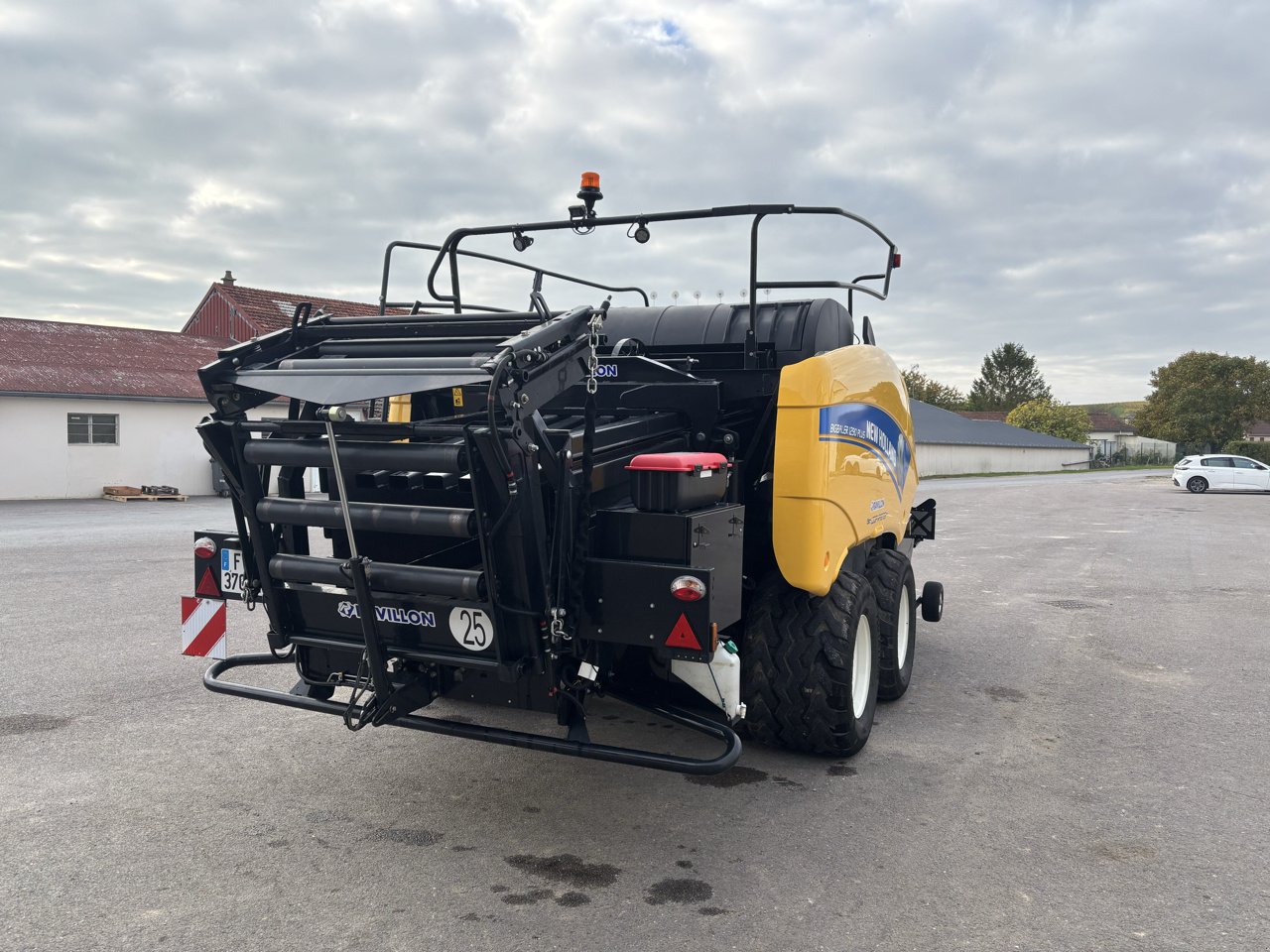 Großpackenpresse typu New Holland BB1290 PLUS, Gebrauchtmaschine v VERT TOULON (Obrázek 10)