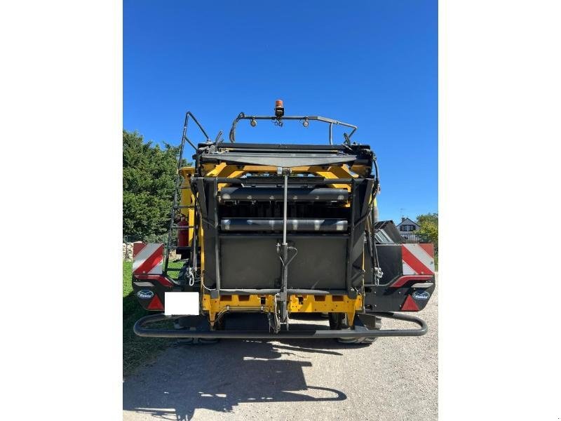 Großpackenpresse typu New Holland BB1290HD, Gebrauchtmaschine v BRAY en Val (Obrázek 7)
