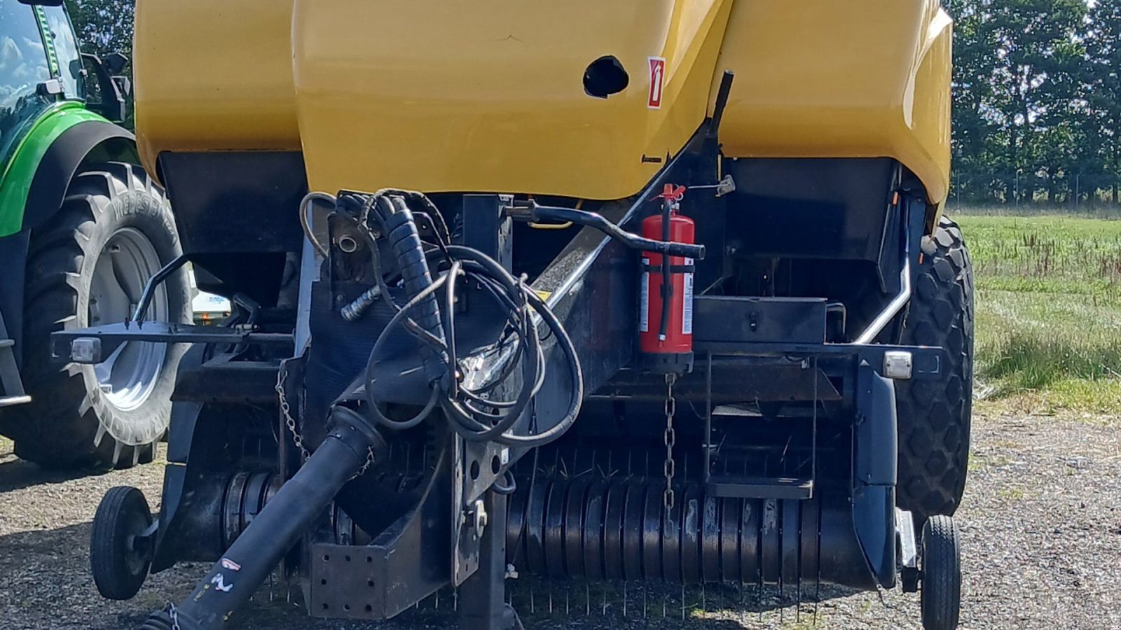 Großpackenpresse типа New Holland BB9090 m. vogn, Gebrauchtmaschine в Horsens (Фотография 2)