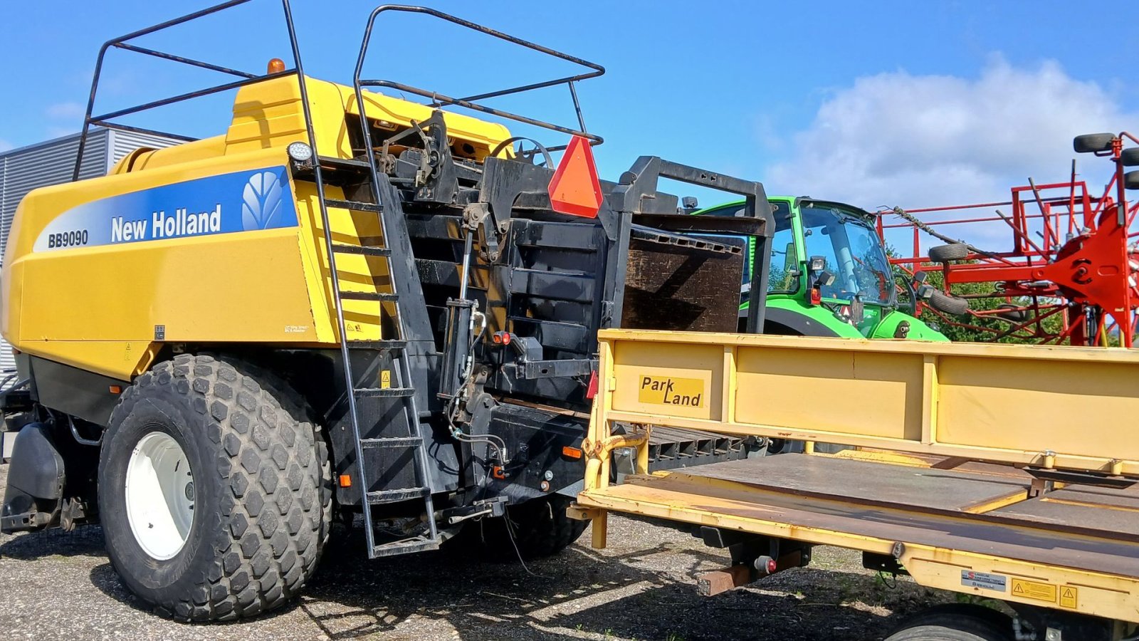 Großpackenpresse типа New Holland BB9090 m. vogn, Gebrauchtmaschine в Horsens (Фотография 3)