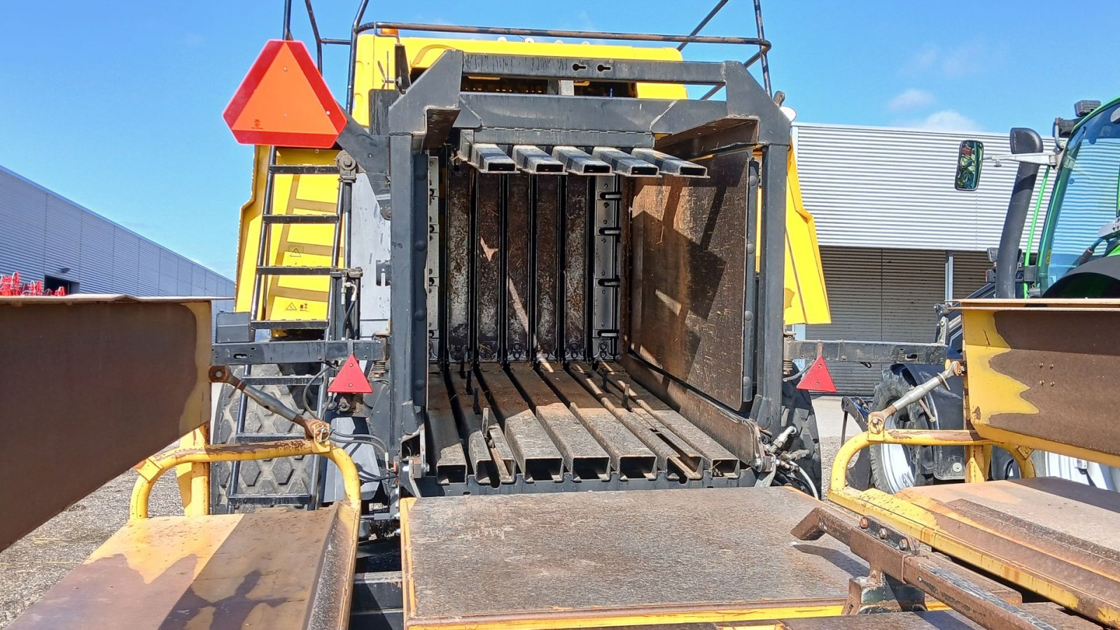 Großpackenpresse типа New Holland BB9090 m. vogn, Gebrauchtmaschine в Horsens (Фотография 4)