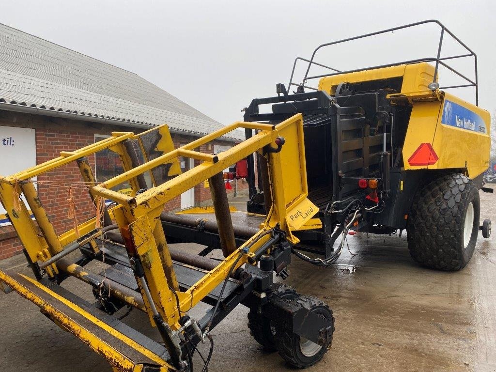 Großpackenpresse типа New Holland BB9090 Parkland ballevogn, Gebrauchtmaschine в Tinglev (Фотография 4)