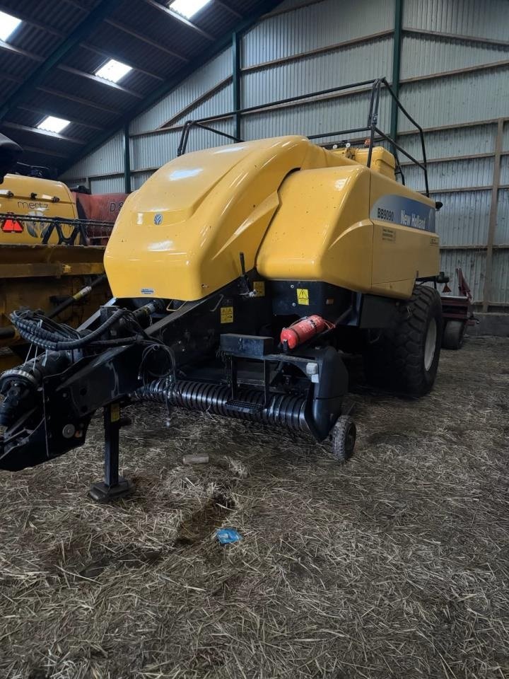 Großpackenpresse типа New Holland BB9090, Gebrauchtmaschine в Maribo (Фотография 1)
