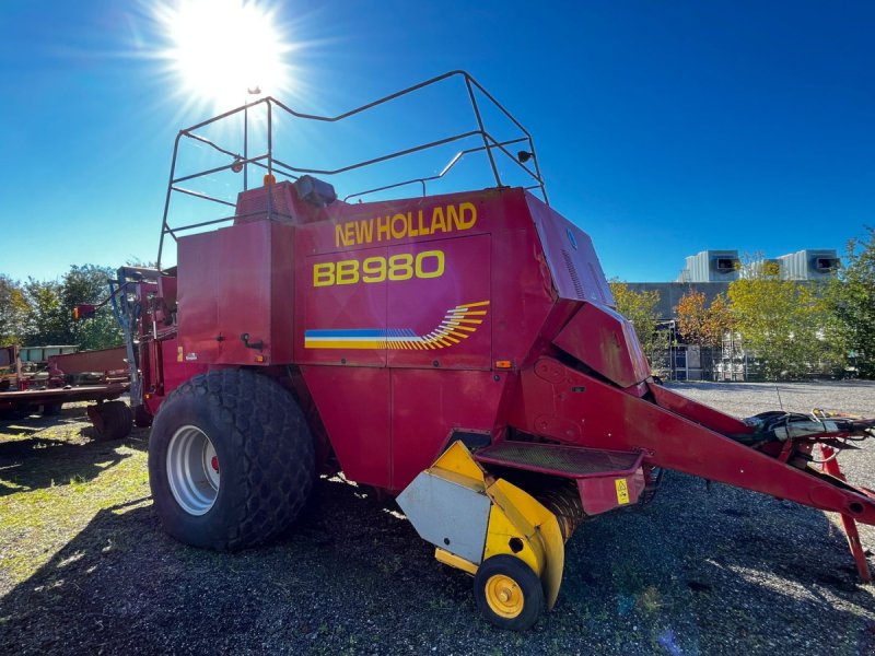 Großpackenpresse des Typs New Holland BB980, Gebrauchtmaschine in Horsens (Bild 1)