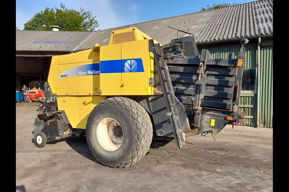 Großpackenpresse типа New Holland BB980, Gebrauchtmaschine в Viborg (Фотография 2)