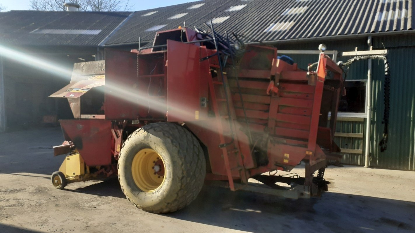 Großpackenpresse typu New Holland BB980, Gebrauchtmaschine v Viborg (Obrázek 2)