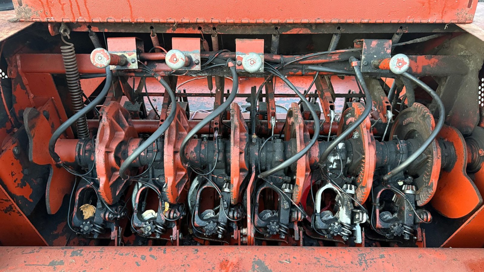 Großpackenpresse типа New Holland Hesston 4900 + Spragelse vogn & centralsmøring, Gebrauchtmaschine в Gjerlev J. (Фотография 18)