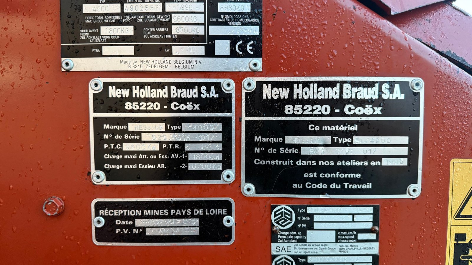 Großpackenpresse типа New Holland Hesston 4900 + Spragelse vogn & centralsmøring, Gebrauchtmaschine в Gjerlev J. (Фотография 20)