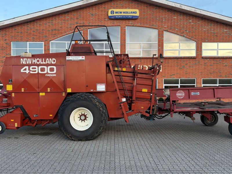Großpackenpresse typu New Holland Hesston 4900 + Spragelse vogn & centralsmøring, Gebrauchtmaschine w Gjerlev J. (Zdjęcie 1)