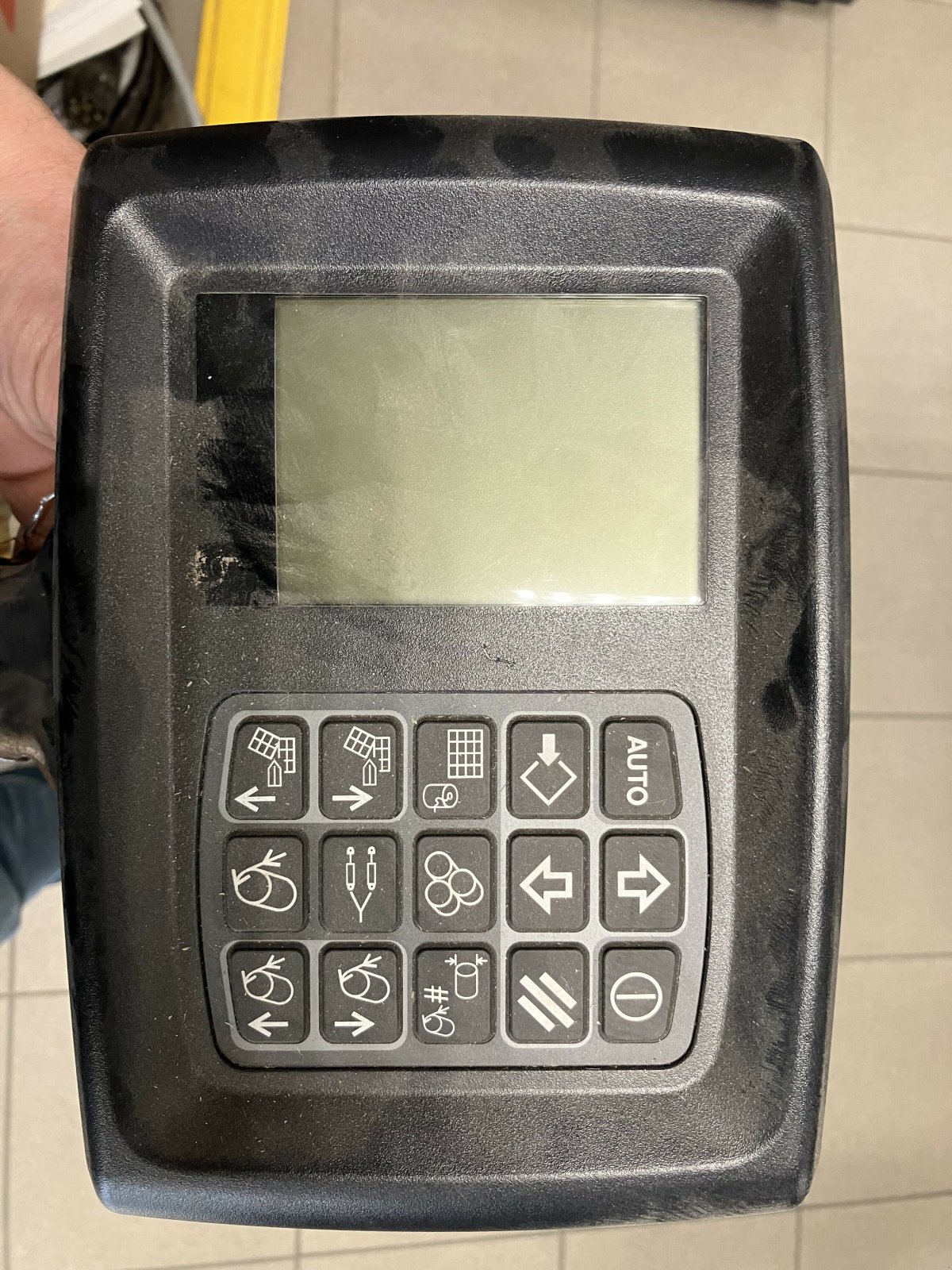 Großpackenpresse a típus New Holland ROLL BELT 180 ACTIVE SWEEP, Gebrauchtmaschine ekkor: AILLAS (Kép 11)