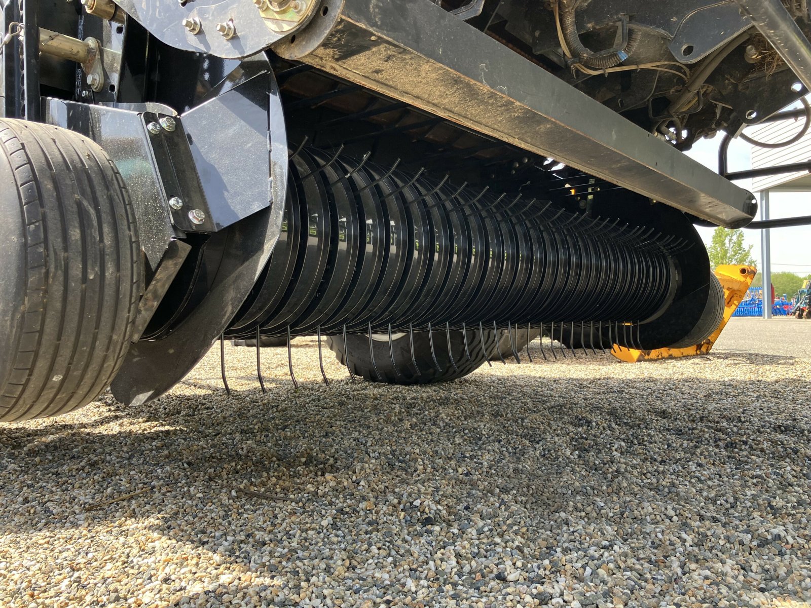 Großpackenpresse a típus New Holland ROLL BELT 180 ACTIVE SWEEP, Gebrauchtmaschine ekkor: AILLAS (Kép 7)