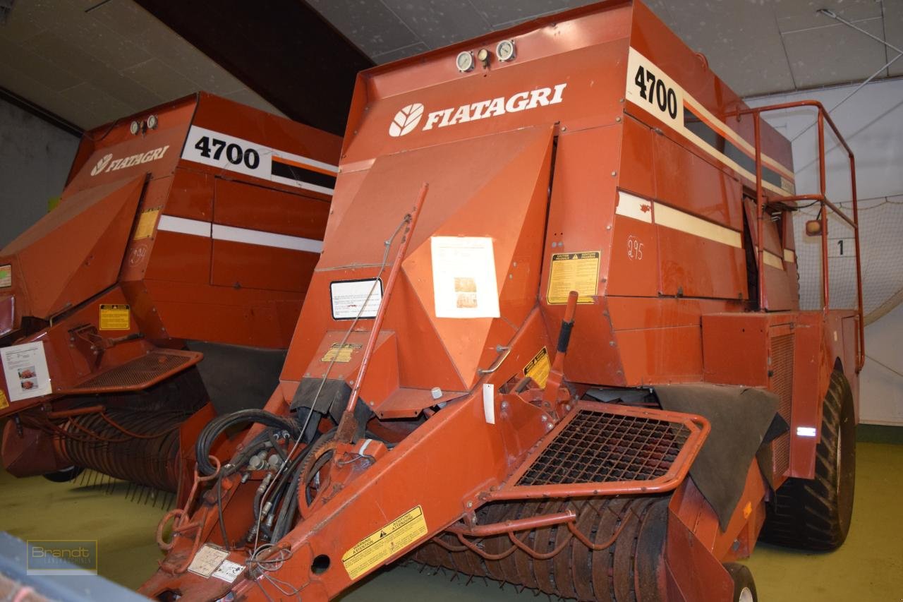 Großpackenpresse des Typs Sonstige Fiat Hesston 4700, Gebrauchtmaschine in Oyten (Bild 4)