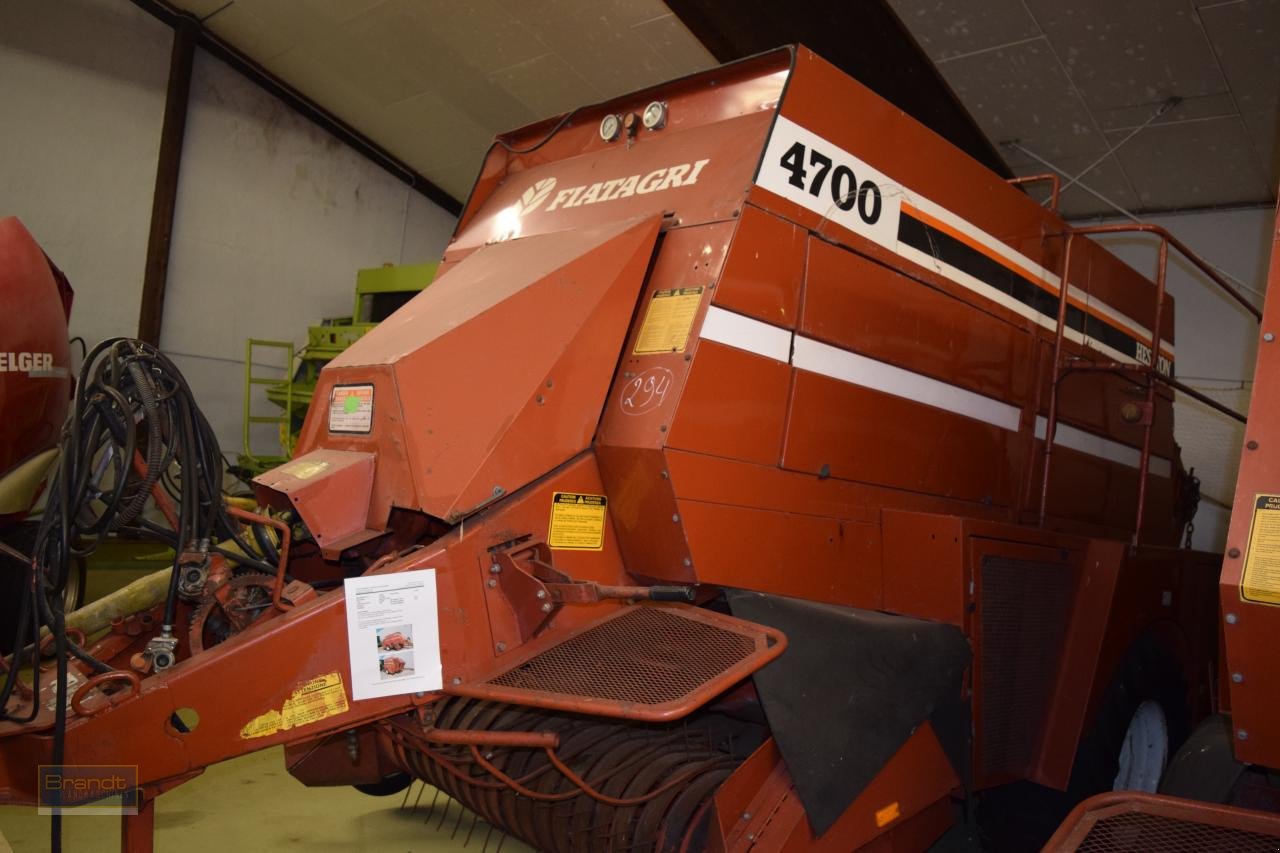 Großpackenpresse des Typs Sonstige Fiat Hesston 4700, Gebrauchtmaschine in Oyten (Bild 2)