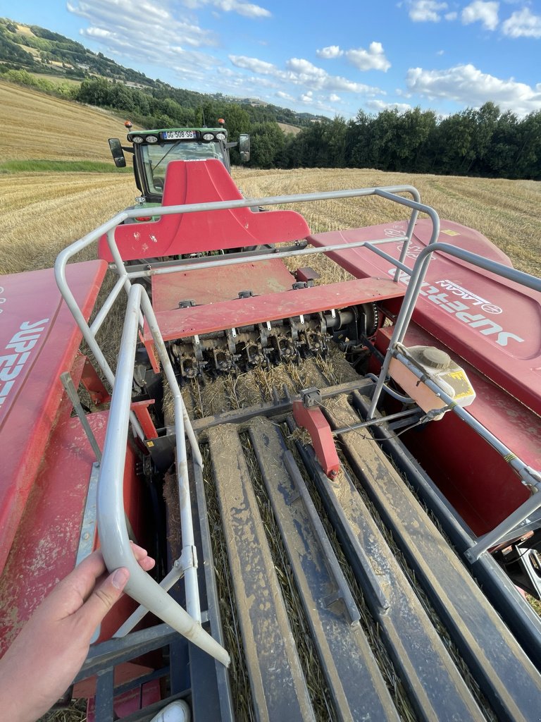 Großpackenpresse des Typs Supertino SR 612 R, Gebrauchtmaschine in Calmont (Bild 10)