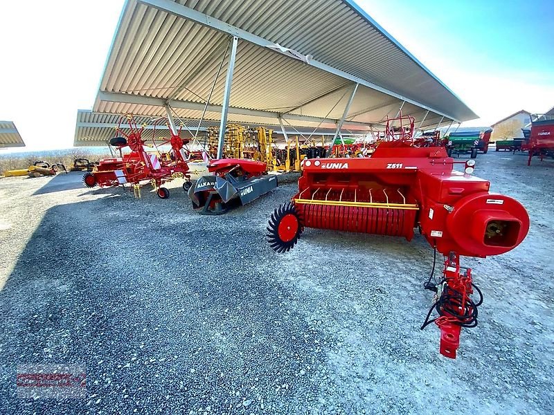 Großpackenpresse des Typs Unia Kostka Z511 Quaderballenpresse, Neumaschine in Ostheim/Rhön (Bild 3)