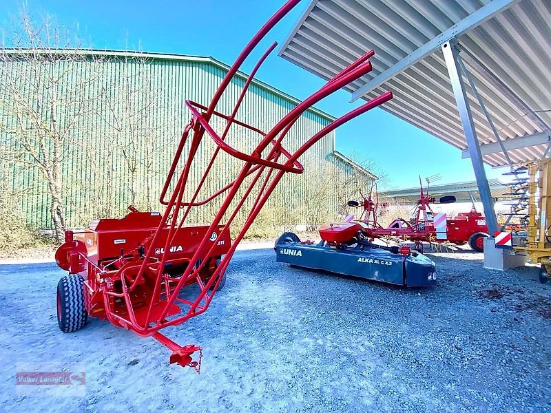 Großpackenpresse des Typs Unia Kostka Z511 Quaderballenpresse, Neumaschine in Ostheim/Rhön (Bild 4)