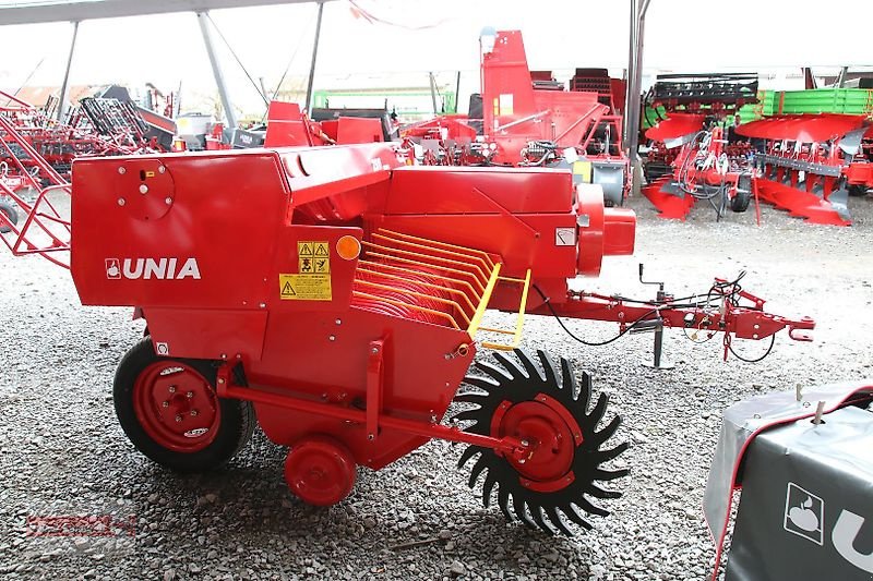 Großpackenpresse des Typs Unia Kostka Z511 Quaderballenpresse, Neumaschine in Ostheim/Rhön (Bild 14)