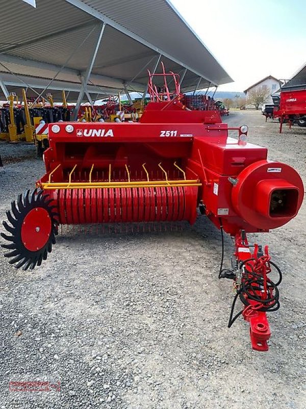 Großpackenpresse of the type Unia Kostka Z511 Quaderballenpresse, Neumaschine in Ostheim/Rhön (Picture 2)