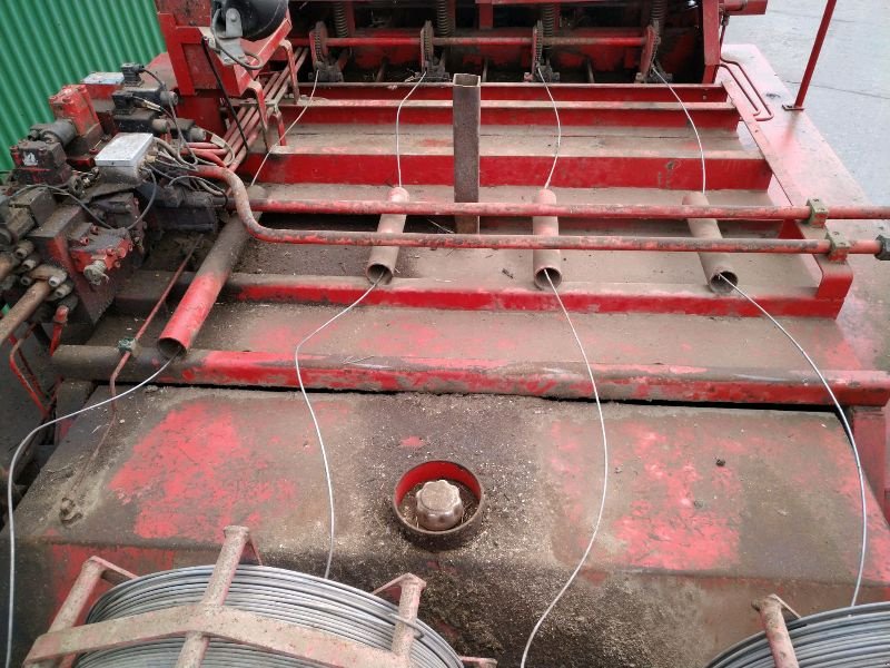 Großpackenpresse typu Vicon HP 1600 # Elektronikproblem, Gebrauchtmaschine v Liebenwalde (Obrázek 5)