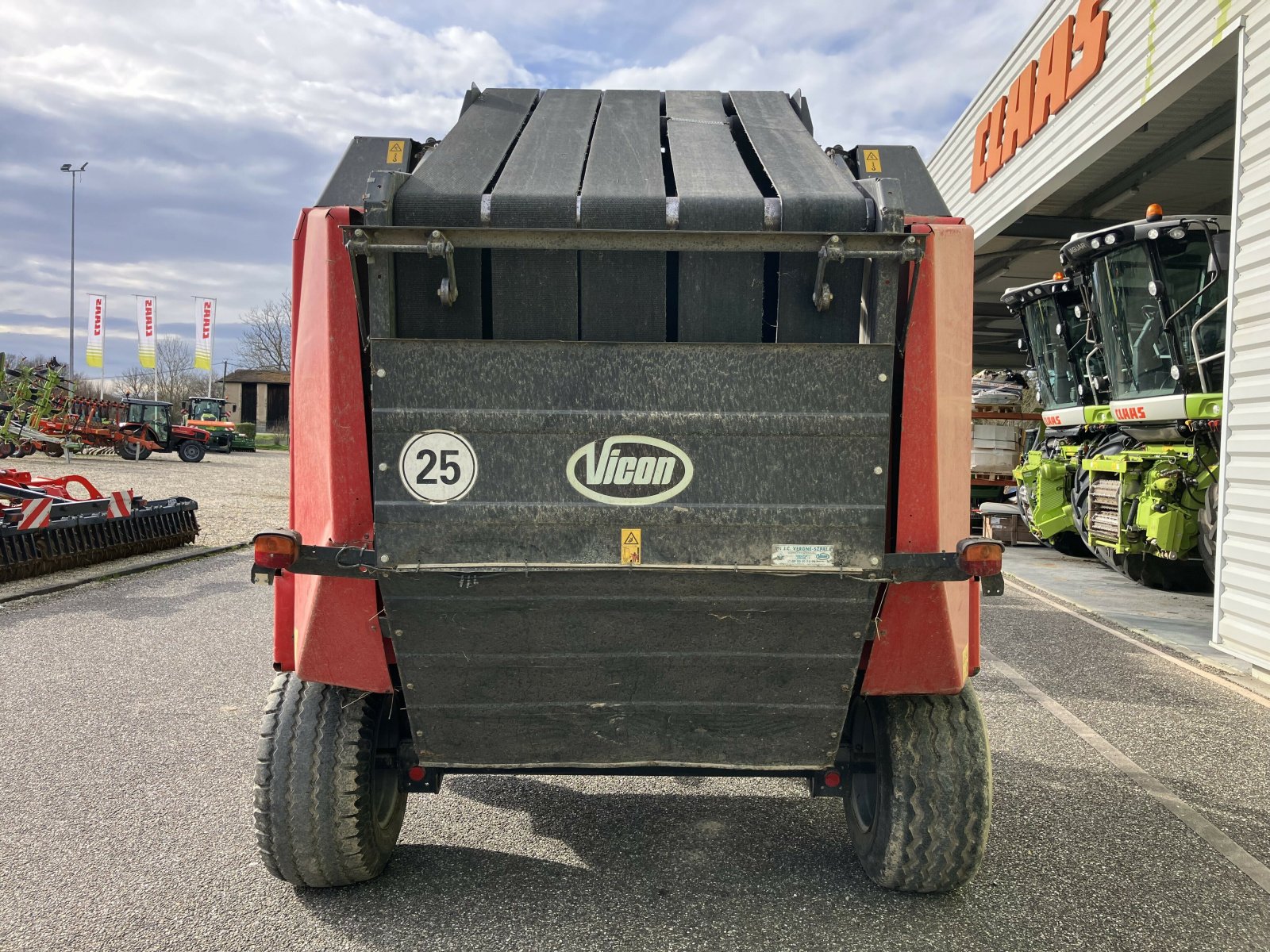 Großpackenpresse of the type Vicon RV 1901, Gebrauchtmaschine in AILLAS (Picture 3)