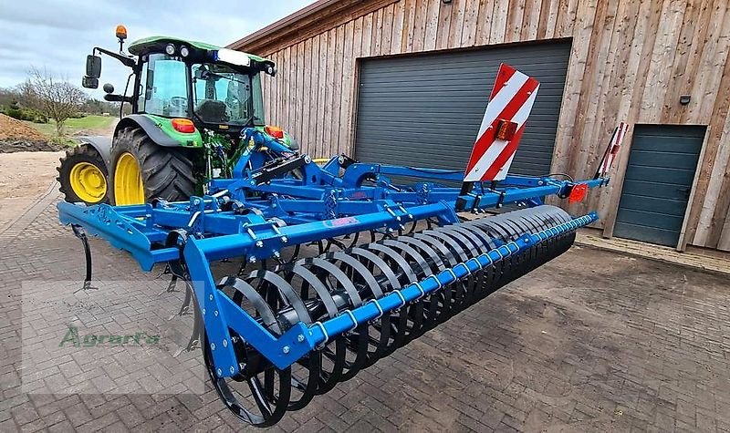 Grubber des Typs Agripol KOBALT 400 Federzinkengrubber Großfederzinkenegge Grubber, Neumaschine in Gronau (Bild 5)