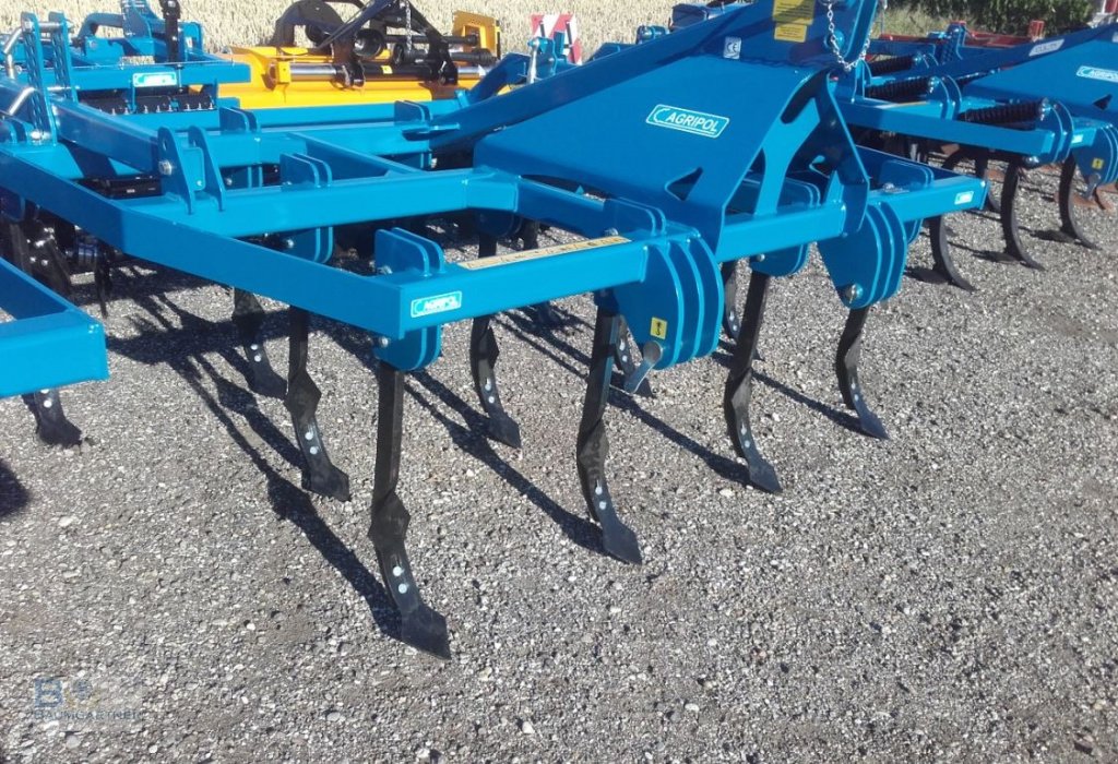 Grubber des Typs Agripol LEM 300 T Doppelherzschar -, Neumaschine in Frontenhausen (Bild 1)