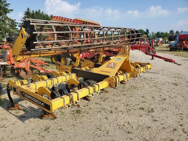 Grubber za tip Agrisem AGROMULCH, Gebrauchtmaschine u BRAY en Val (Slika 1)