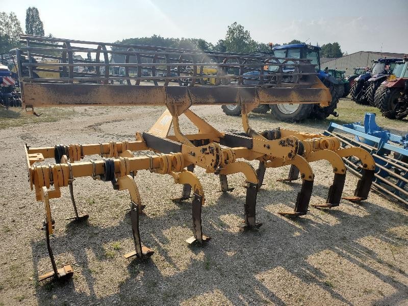 Grubber типа Agrisem AGROMULCH, Gebrauchtmaschine в BRAY en Val (Фотография 4)