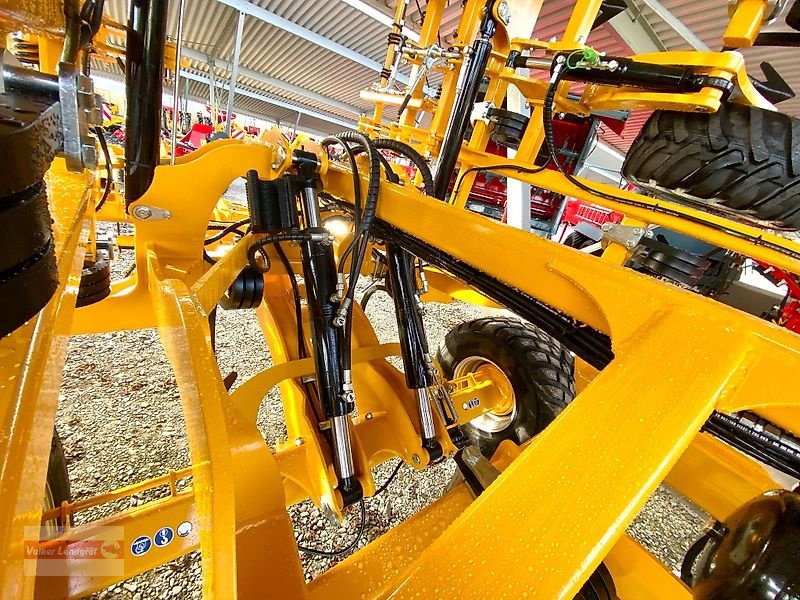 Grubber типа Agrisem Biomulch 5-balkiger Flachgrubber 8 m ohne Walze, Neumaschine в Ostheim/Rhön (Фотография 17)