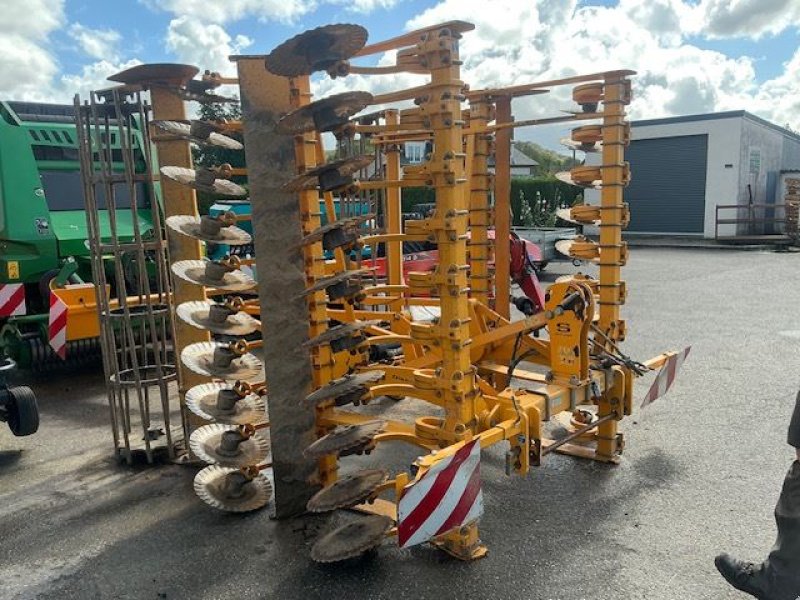 Grubber of the type Agrisem DISCOMULCHSILVE, Gebrauchtmaschine in les hayons (Picture 2)