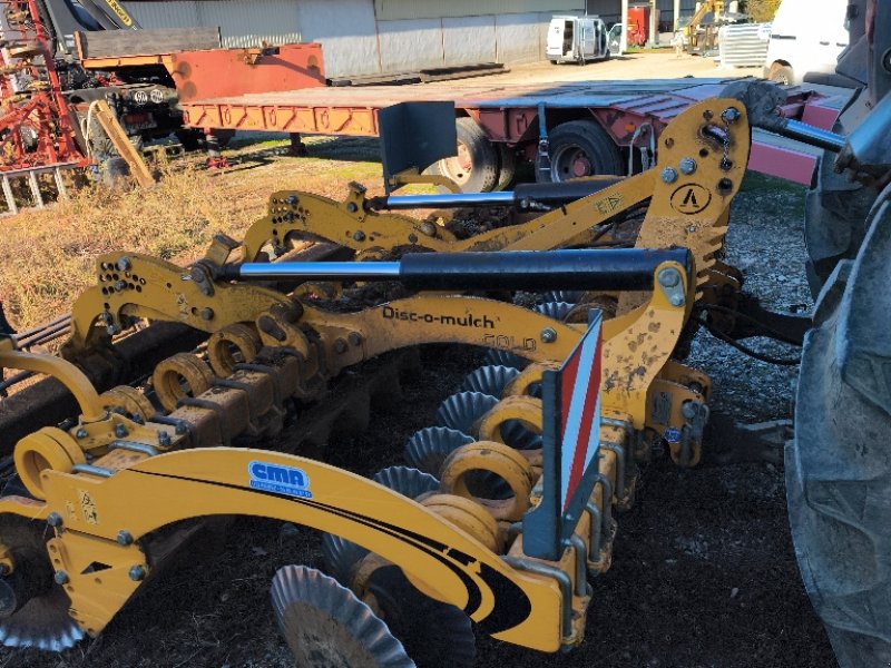 Grubber del tipo Agrisem GOLD 300, Gebrauchtmaschine en Saint-Rémy