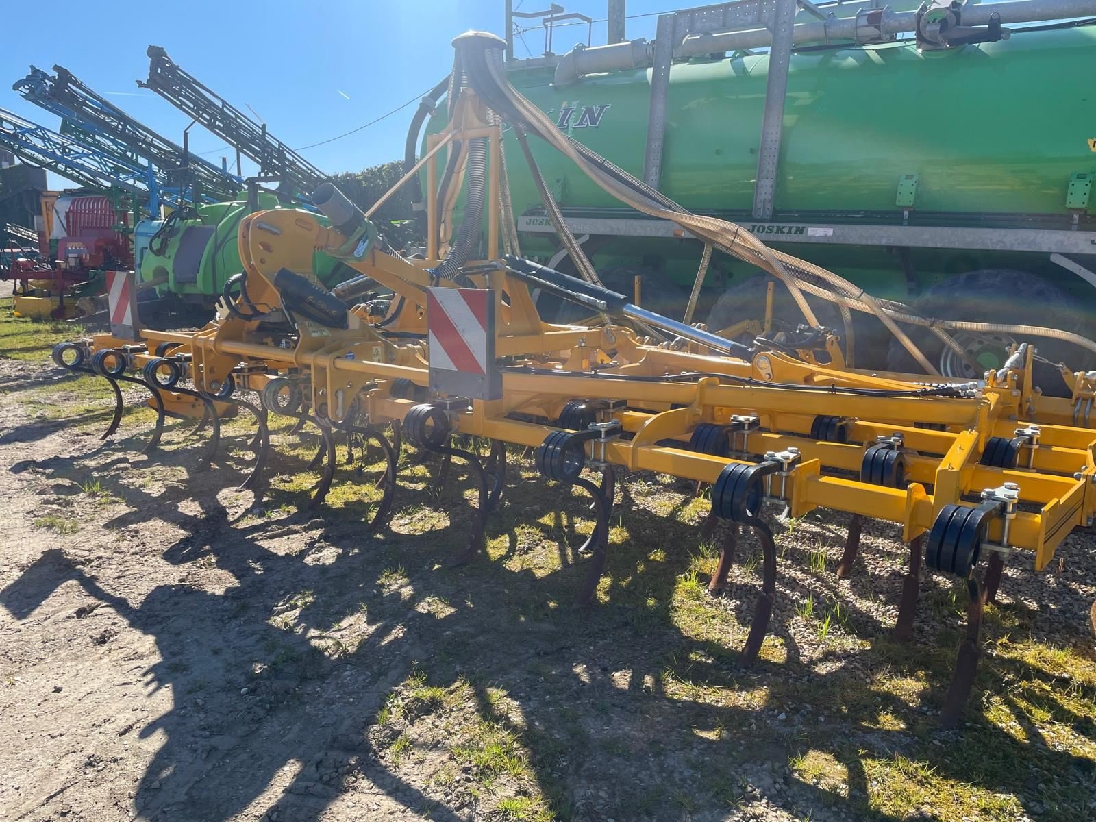 Grubber tipa Agrisem VIBROMULCH, Gebrauchtmaschine u BOSC LE HARD (Slika 2)