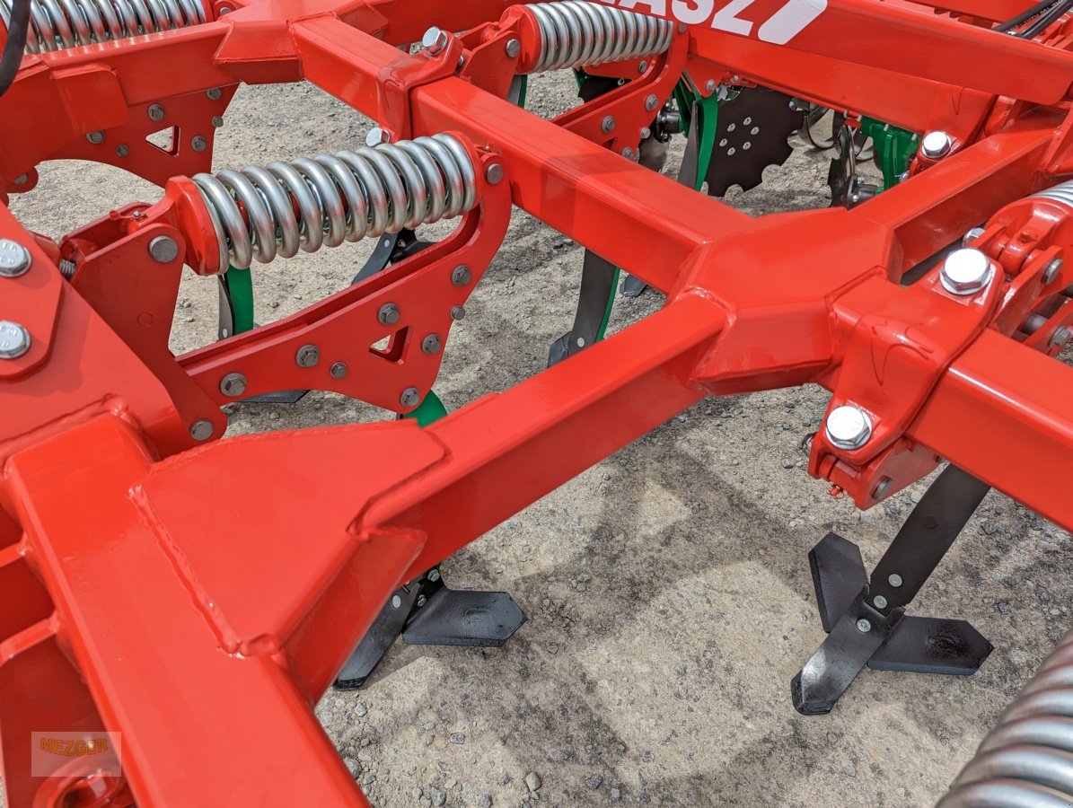 Grubber des Typs Agro-Masz Flügelschargrubber Runner 30 gefedert, Rohrwalze, Neumaschine in Ditzingen (Bild 9)