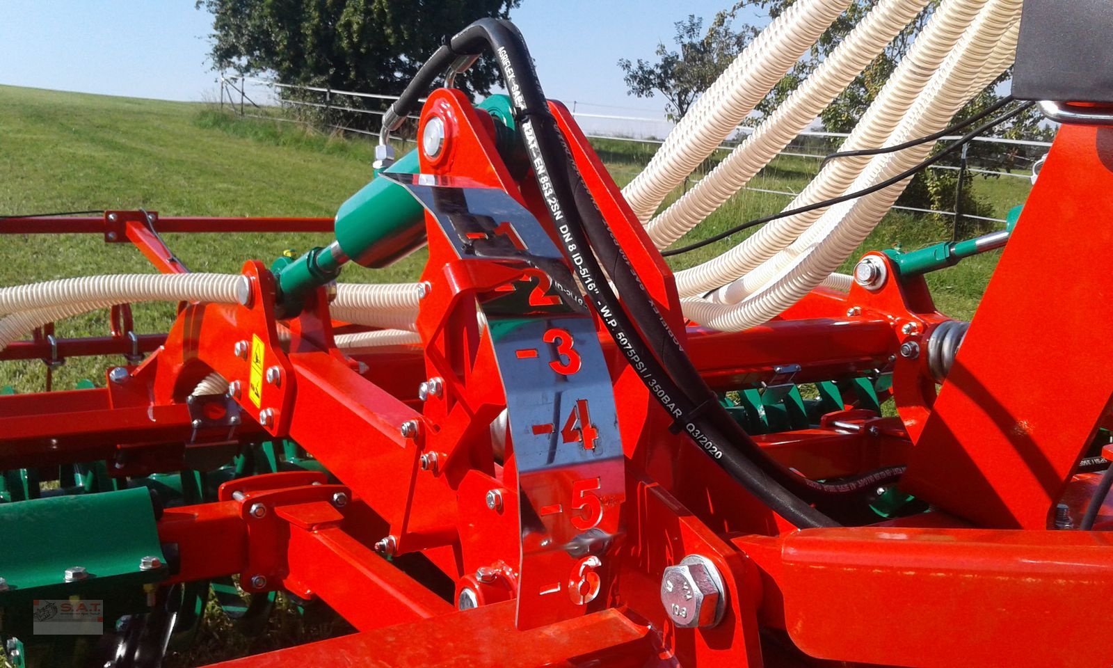 Grubber του τύπου Agro-Masz Runner 30 Stone-Mulchgrubber-3 reihig, Neumaschine σε Eberschwang (Φωτογραφία 7)