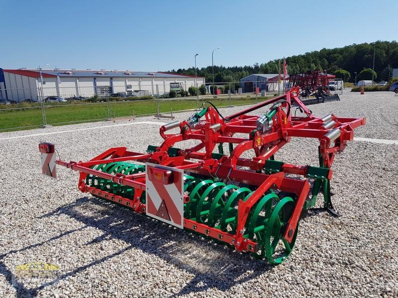 Grubber des Typs Agro-Masz RUNNER 30, Neumaschine in Teublitz (Bild 1)