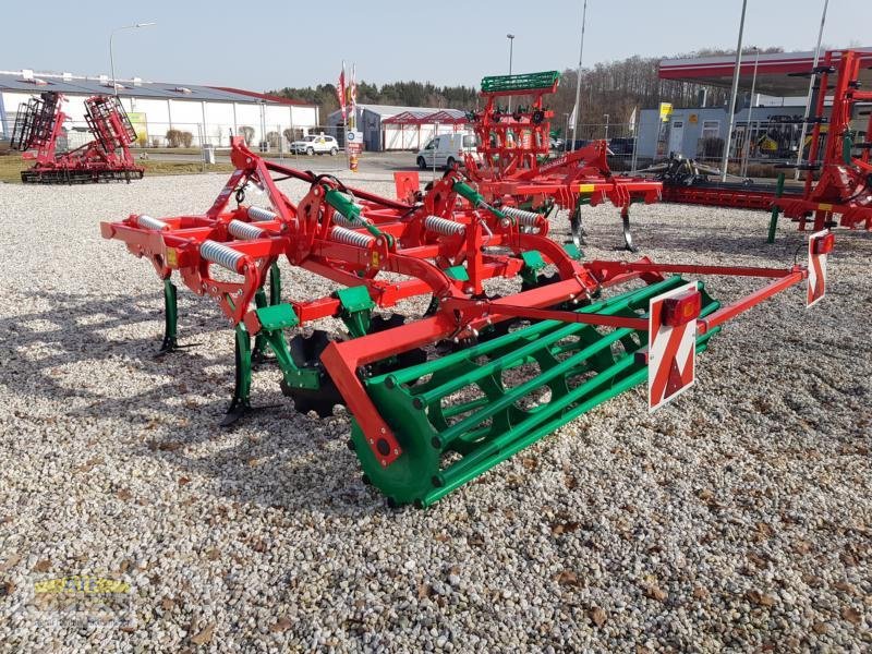 Grubber des Typs Agro-Masz RUNNER 30, Neumaschine in Teublitz (Bild 1)