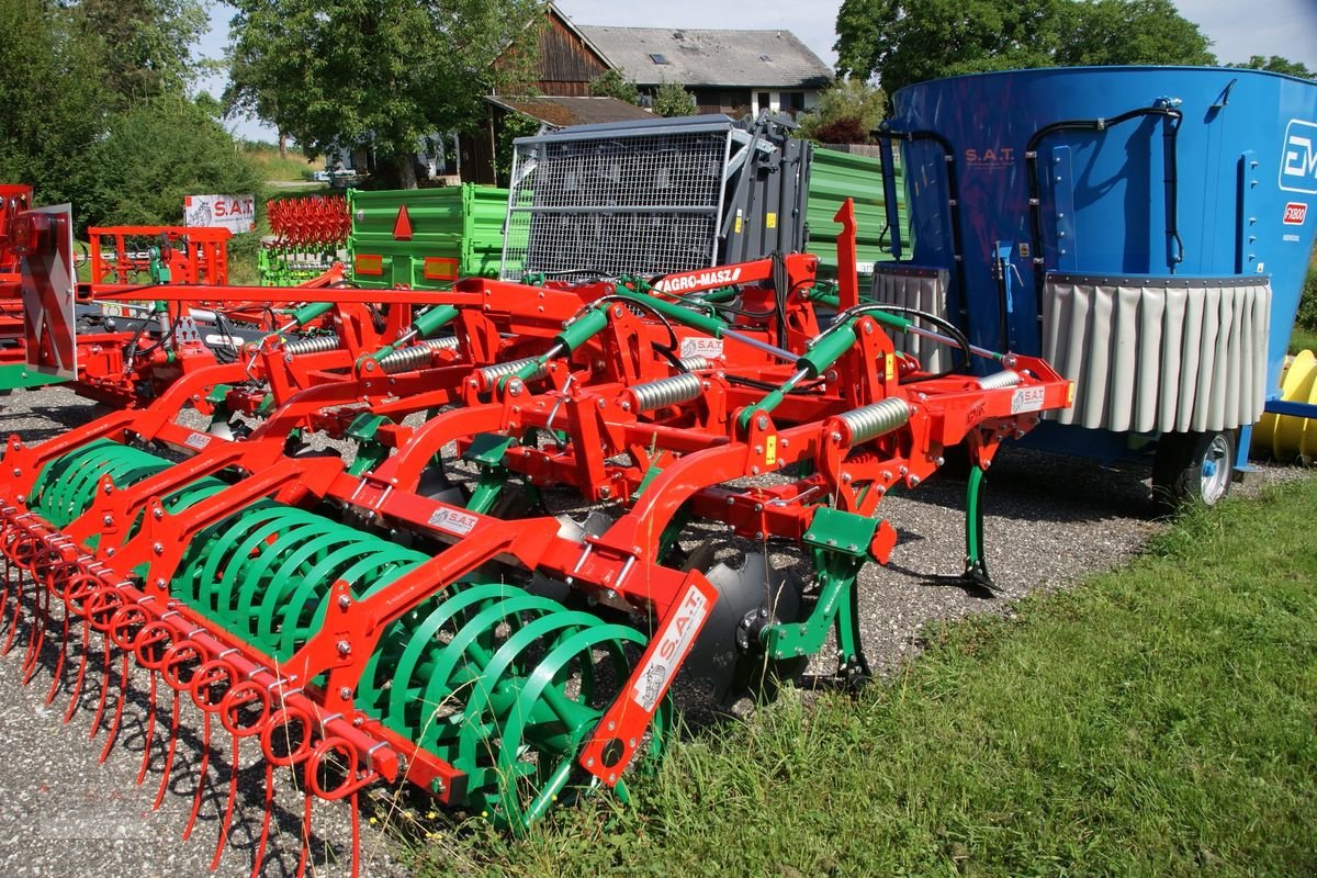 Grubber typu Agro-Masz Runnner 40 H-Aktion-Mulchgrubber-NEU, Neumaschine v Eberschwang (Obrázek 22)