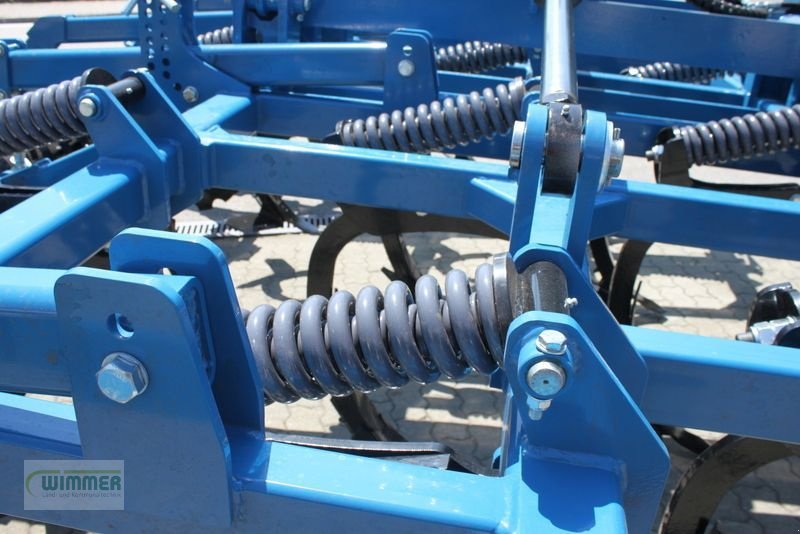 Grubber des Typs Agro Profi Line BETA 2 - Schwergrubber / Grubber 4m, Neumaschine in Kematen (Bild 7)