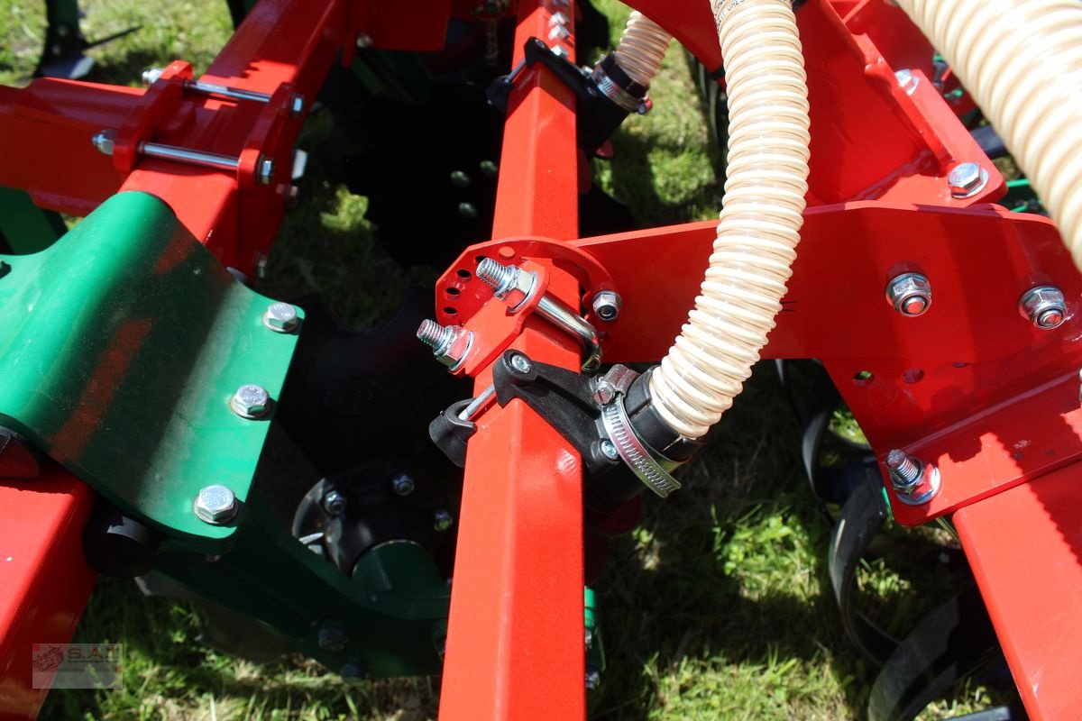 Grubber des Typs Agro Runner 30 + SP 230-Aktion-NEU, Neumaschine in Eberschwang (Bild 17)