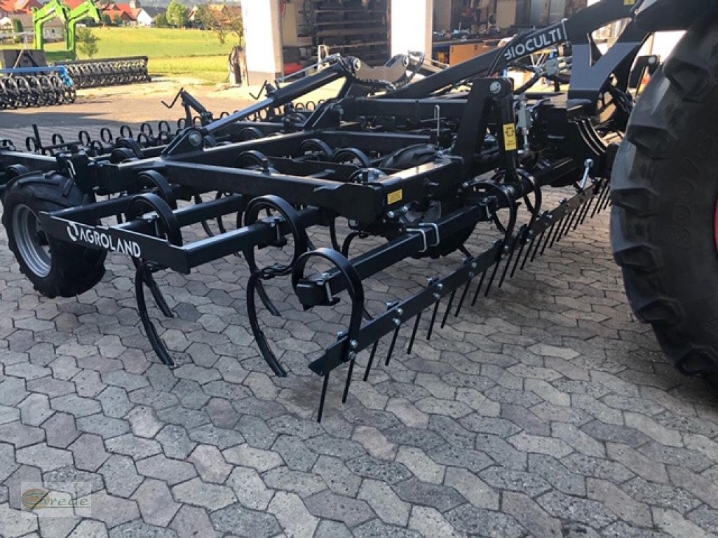 Grubber des Typs Agroland Bioculti 5 m Federzinkengrubber, Neumaschine in Bad Emstal (Bild 3)
