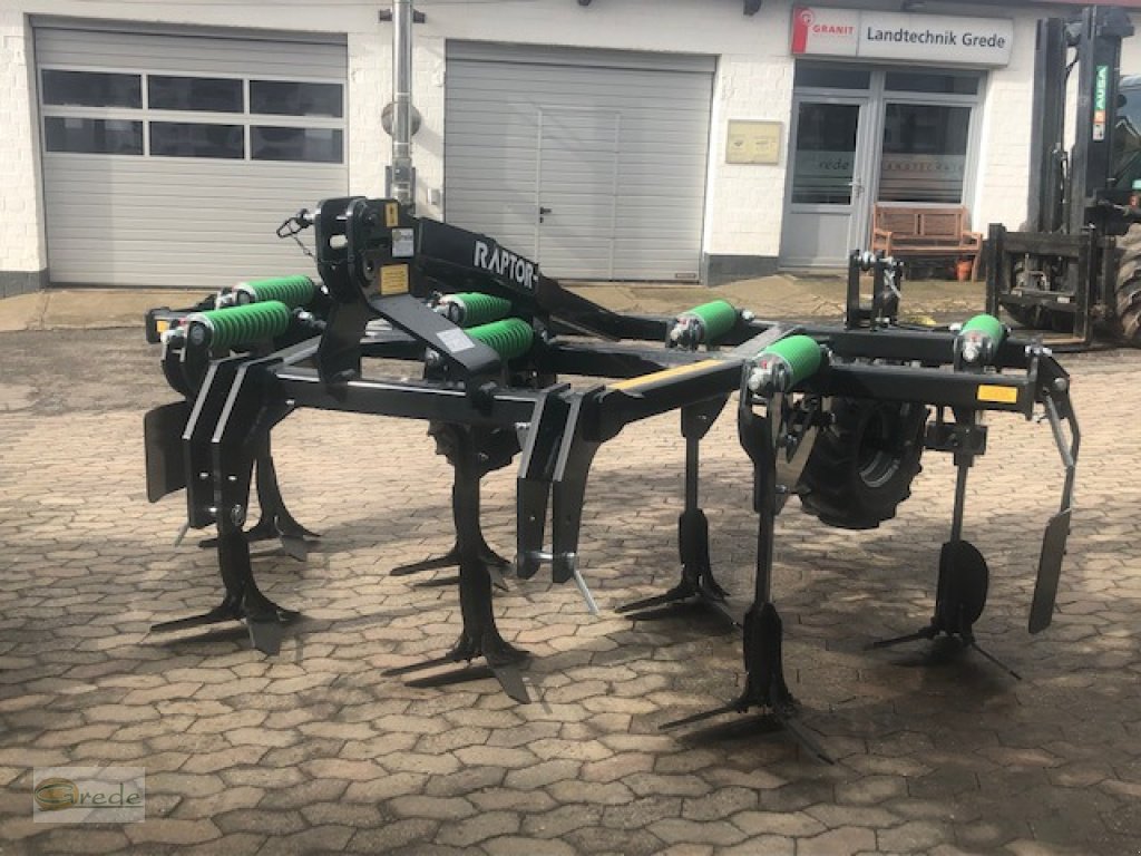 Grubber des Typs Agroland Frontgrubber Raptor-F Arbeitsbreite 2,60 m, Neumaschine in Bad Emstal (Bild 2)
