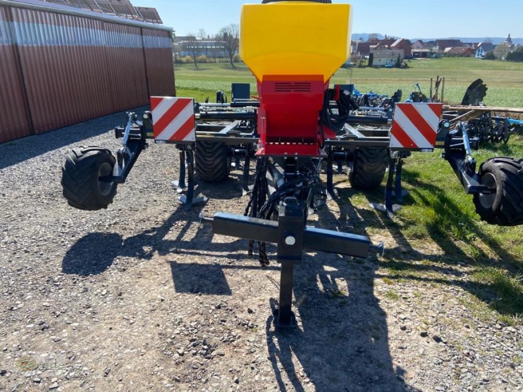 Grubber des Typs Agroland Grubber 4m mit Fahrwerk, Neumaschine in Bad Emstal (Bild 15)