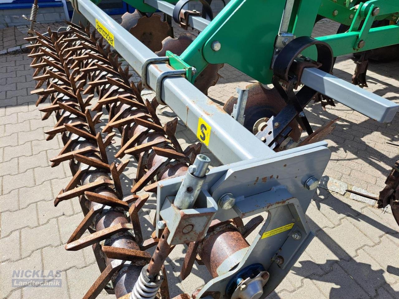 Grubber of the type Agromehanika Vibromix 30, Gebrauchtmaschine in Schirradorf (Picture 7)