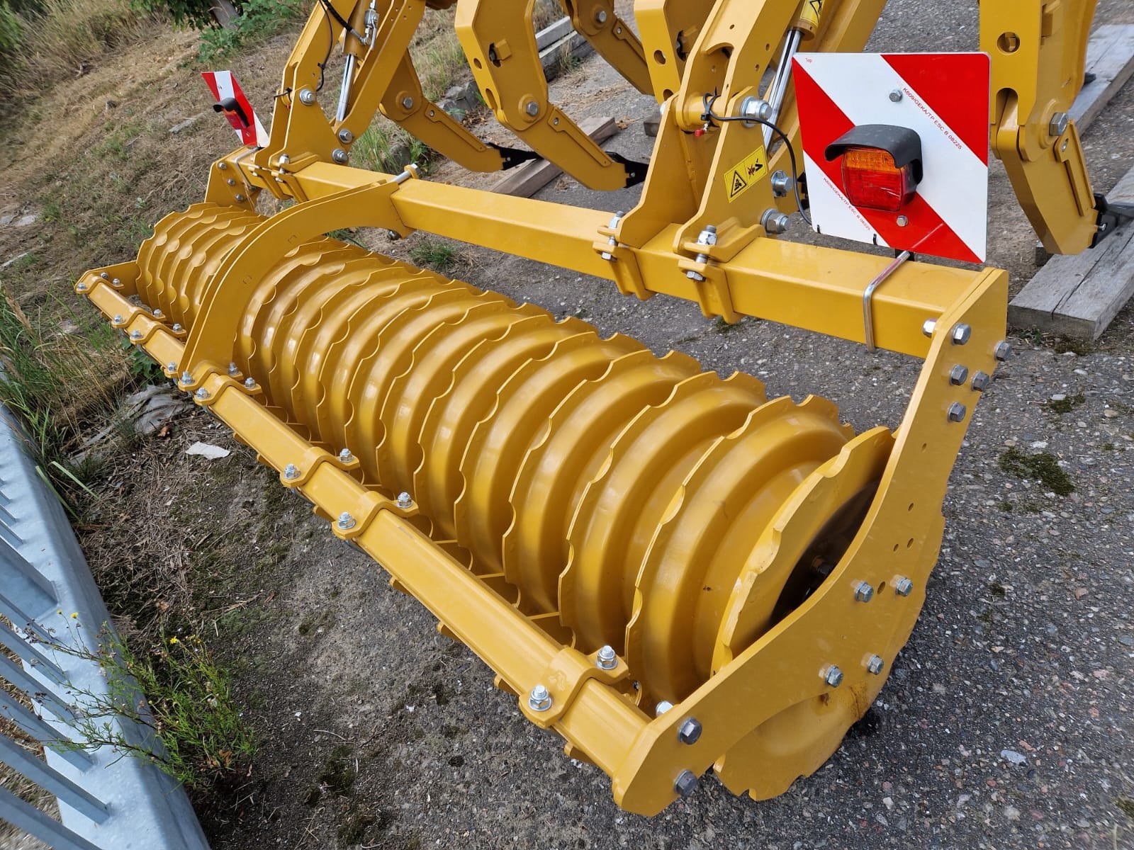 Grubber des Typs Alpego Skat S2, Neumaschine in Klempau (Bild 3)