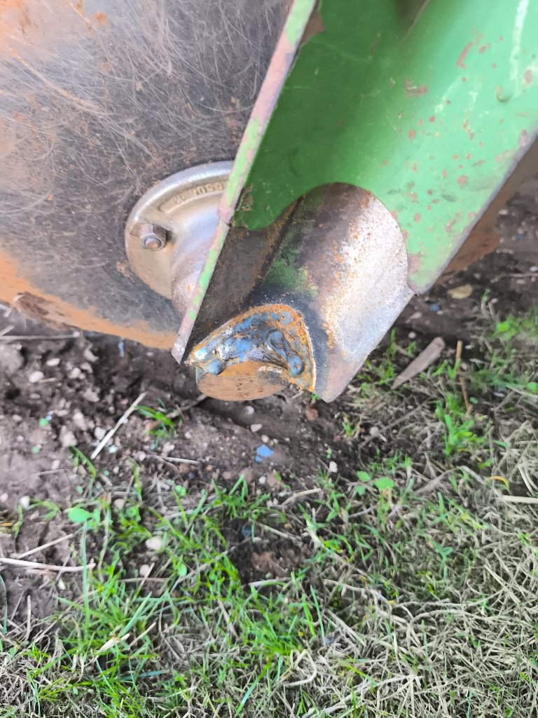 Grubber typu Amazone Catros+ 3001, Gebrauchtmaschine v Calmont (Obrázok 11)