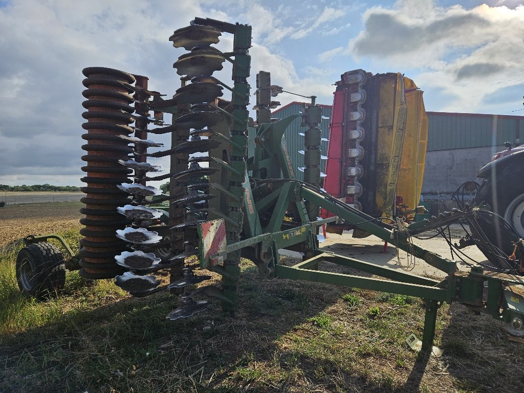 Grubber типа Amazone Catros+ 5001-2, Gebrauchtmaschine в Langres (Фотография 2)