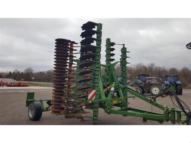 Grubber des Typs Amazone CATROS+6002-2TS, Gebrauchtmaschine in CHAUMONT (Bild 2)